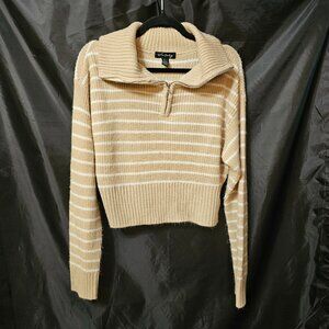 Urban Heritage beige and white stripped 3/4 zip sweater. Size L
